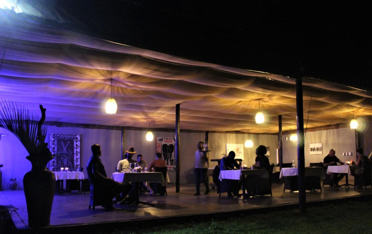 האזיביו Lions Rock Rapids - Luxury Tented Camp מראה חיצוני תמונה